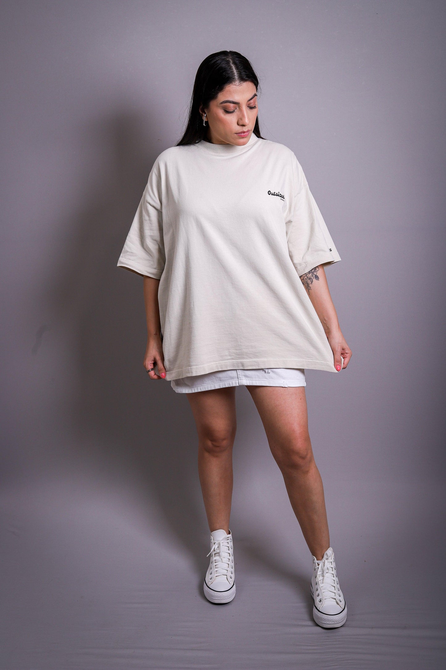 Camiseta Oversized Think Outside I